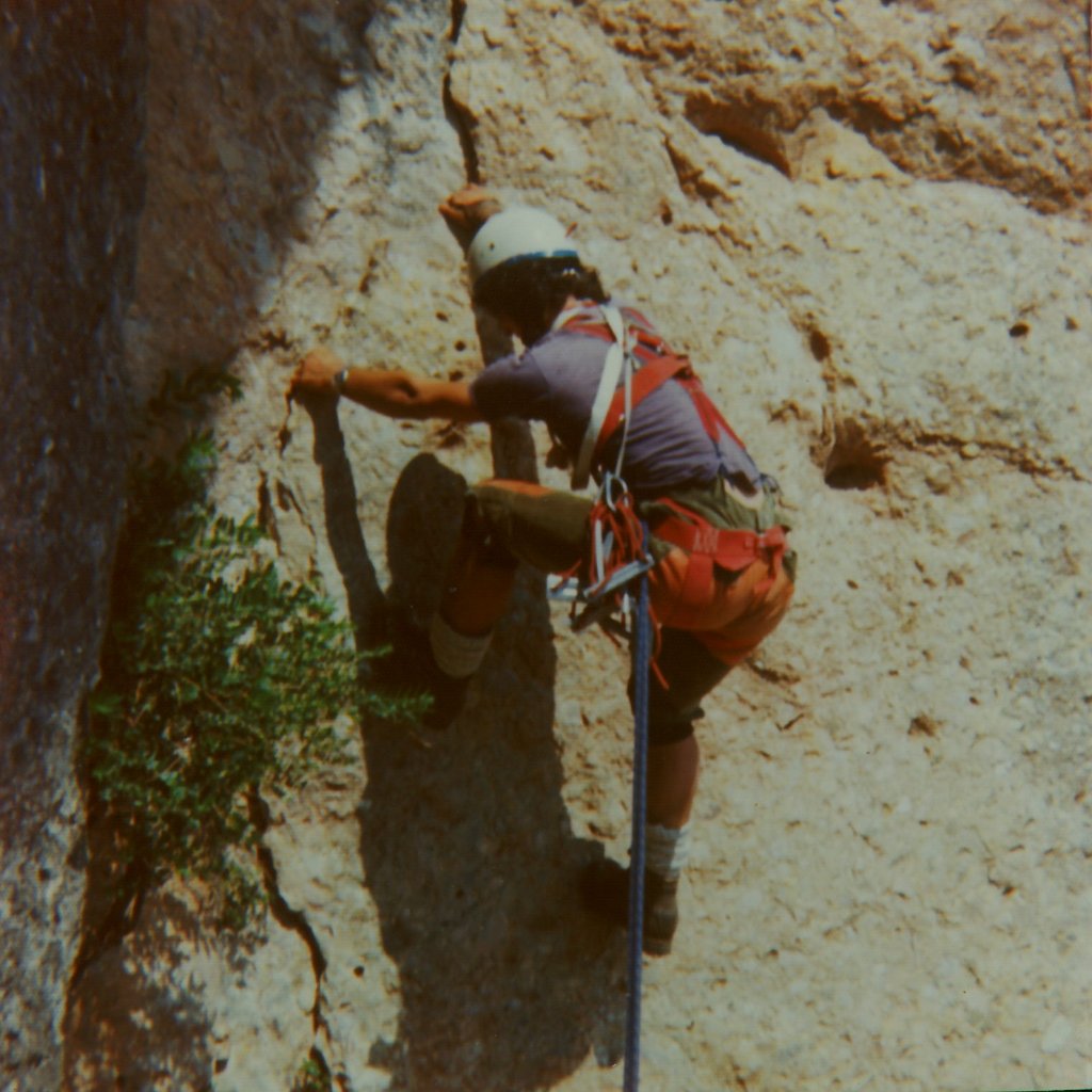 Ricard Vila escalant a Montserrat (1977)