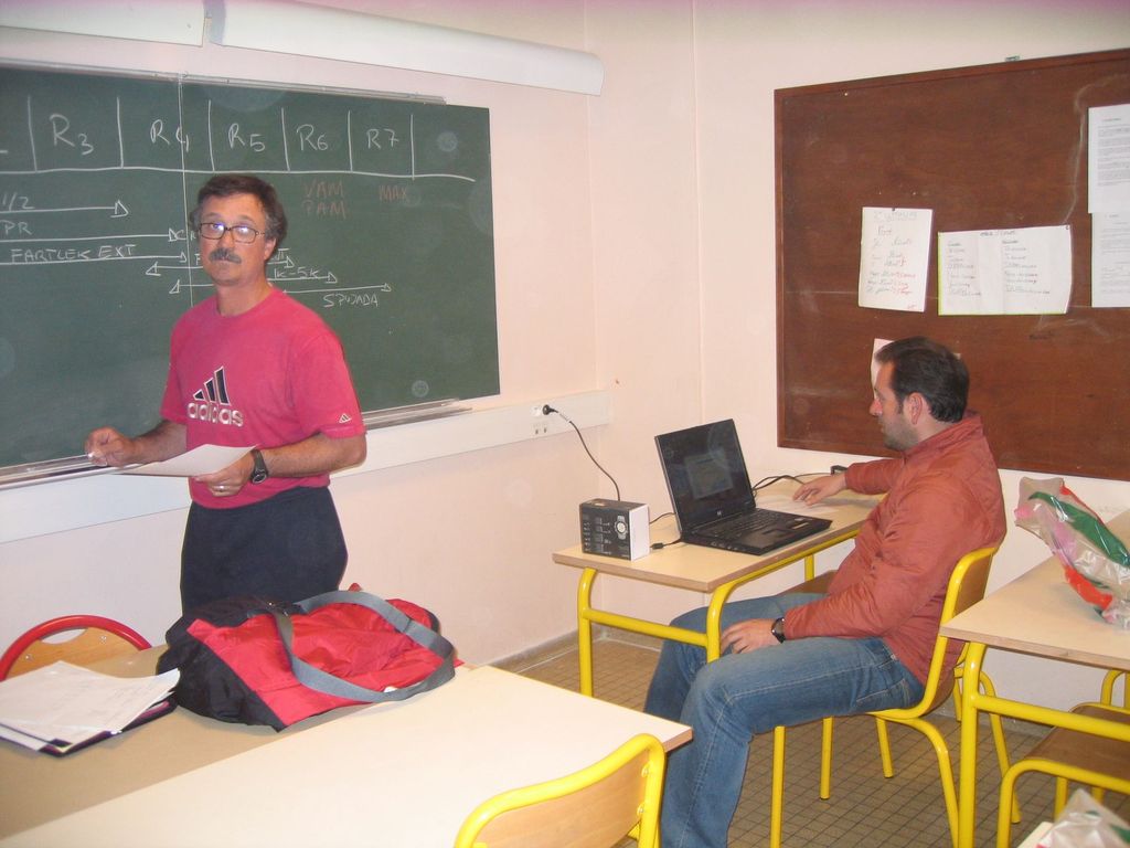 Ricard Vila impartint classes a Font-Romeu